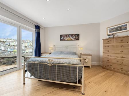 Bed 3.JPG