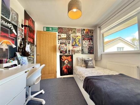 Bedroom 3.jpg
