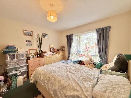 Bedroom 1.jpeg