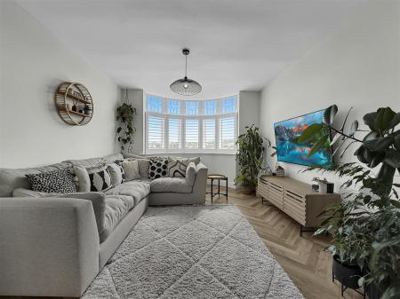 Lounge Area.JPG