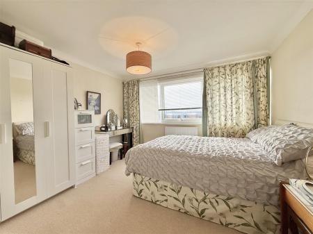 Bedroom  2.jpg