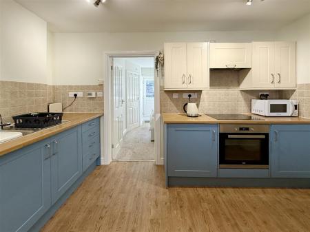 Kitchen.JPG