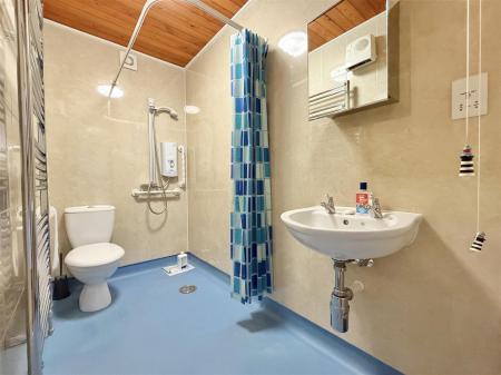 Bathroom.jpeg