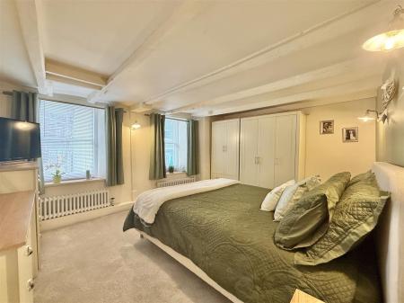Bedroom_1.jpeg