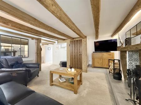 Living_Room.jpeg