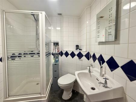 Shower Room.jpeg