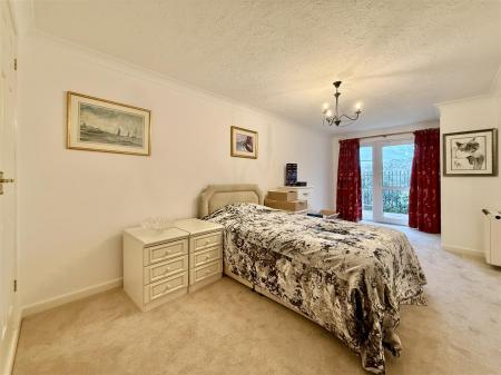 Bed 1.JPG