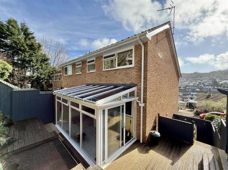 Rear Right Quarter (2).JPG