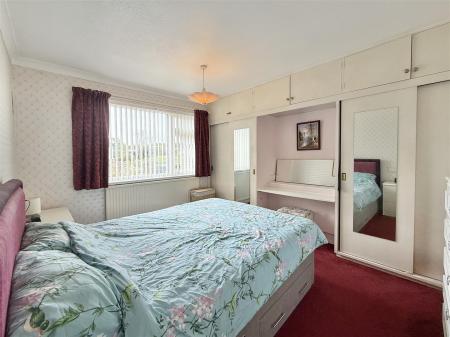 Bedroom 1.jpeg