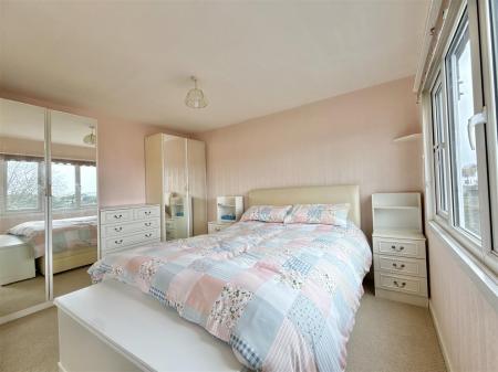 Bedroom  1.jpeg