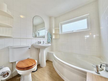 Bathroom.jpeg