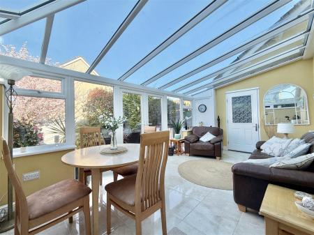 Garden Room.jpeg