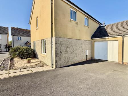 Driveway and Garage.jpeg