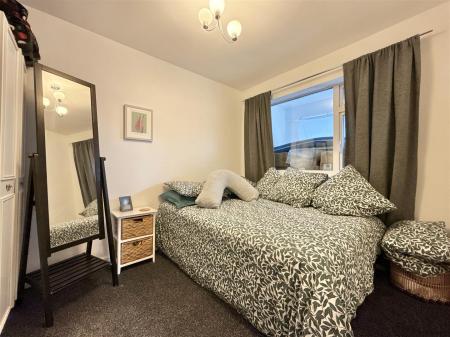 Bedroom 2.jpeg