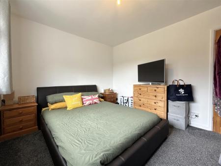 Bedroom 1.jpeg