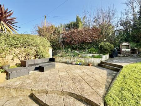 Rear_Garden.jpeg