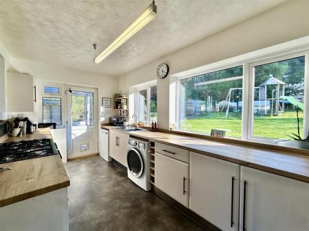 Kitchen..jpeg