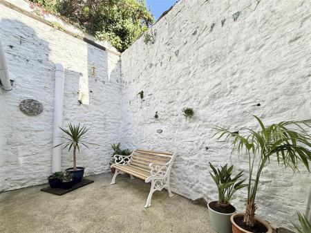 Rear  Courtyard.jpeg