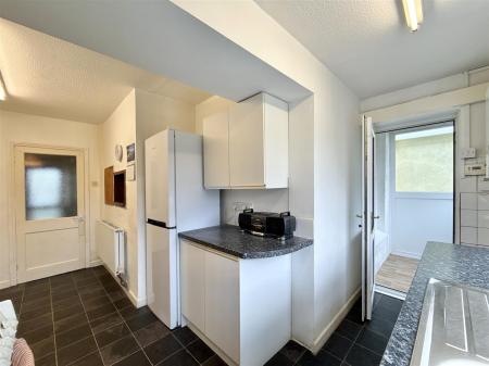 Kitchen_.jpg