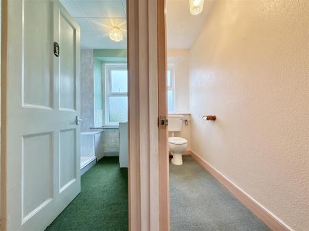 Shower Room & Sep WC.jpg