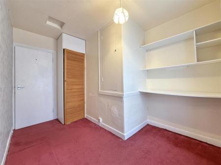 Bedroom 4.jpg
