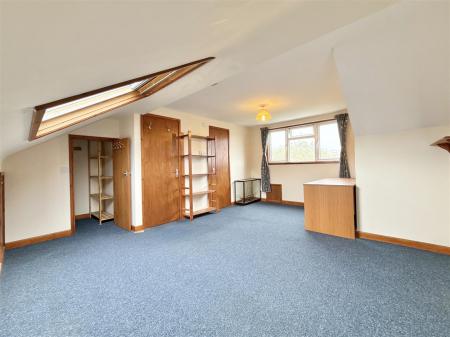 Bedroom 2.jpg