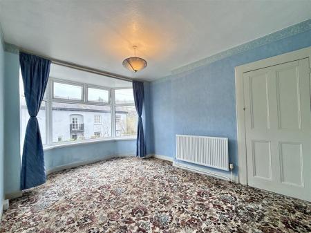 Bedroom  1.jpg