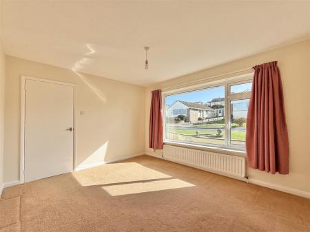 Bedroom  2.jpg