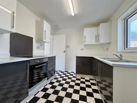 Kitchen.JPG