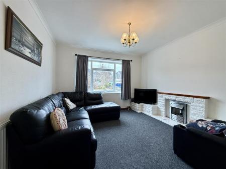 Living Room.JPG