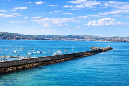 Breakwater Views.png