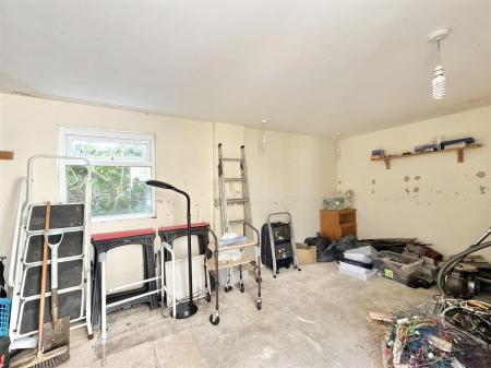 Garage - Workshop.jpeg