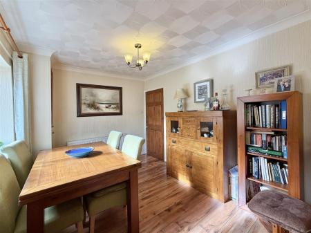 Dining_Room.jpeg