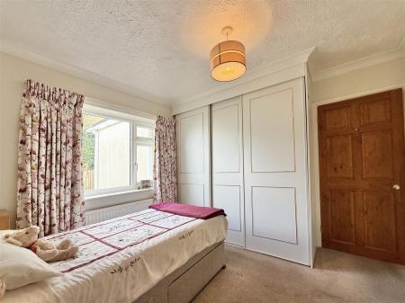 Bedroom  2.jpeg