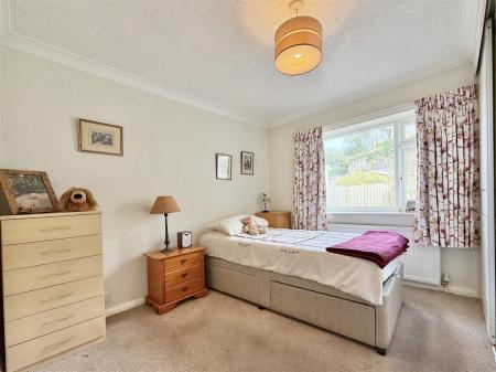Bedroom 2.jpeg