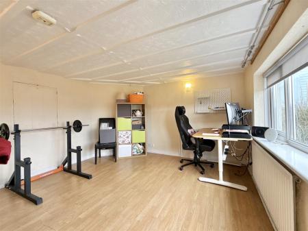 Studio Suite.jpg