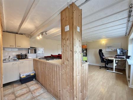 Studio Suite..jpg