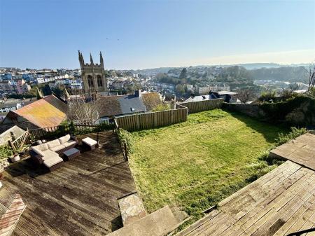 Rear  Garden.jpeg