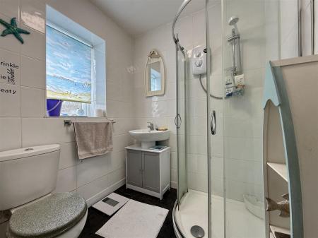 Shower Room.JPG