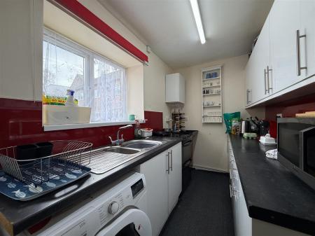 Kitchen.JPG