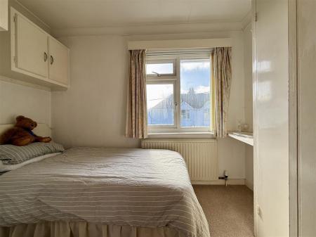 Bed 3.JPG