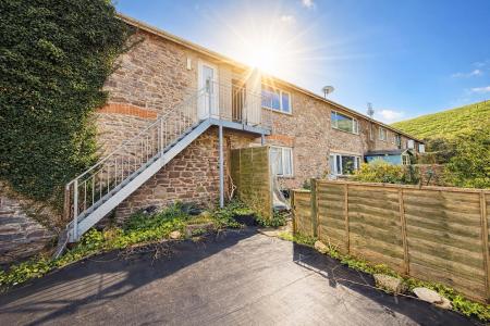 Garden & Access From Flat.png