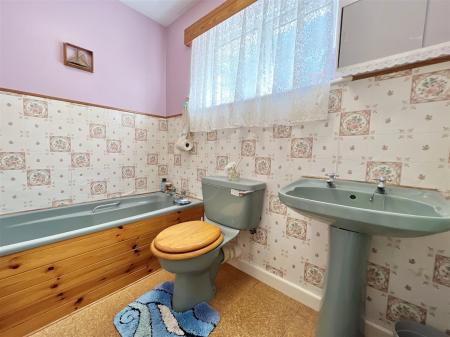 16 Milton Park - 18.jpeg