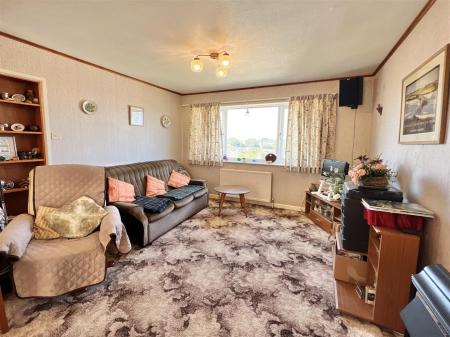 16 Milton Park - 11.jpeg