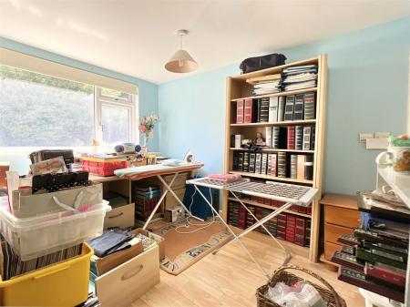 16 Milton Park - 15.jpeg