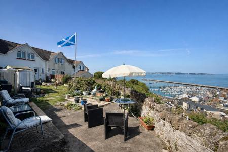 Garden Towards Property.png