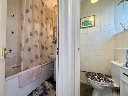 Bathroom.JPG