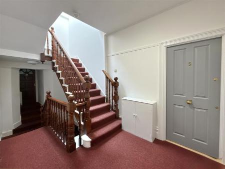 Communal Landing.jpg