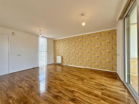 Living Room (2).JPG