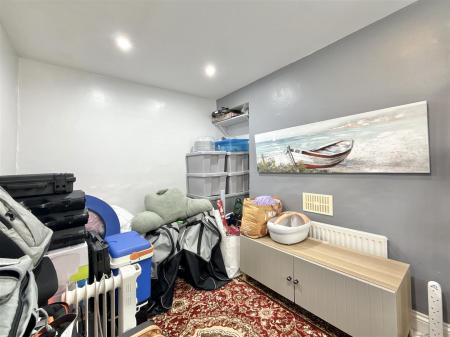 Bedroom 3.jpg